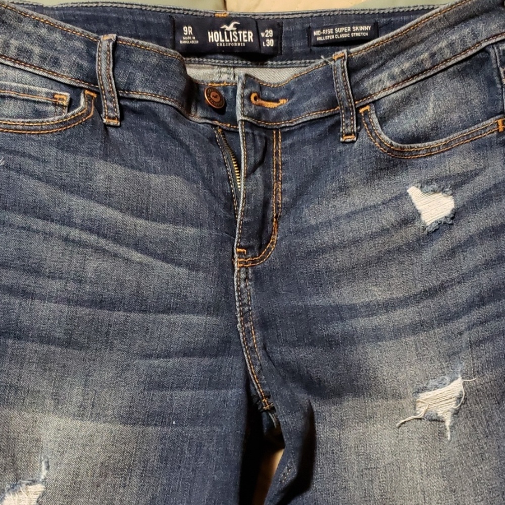 Hollister mid-rise super skinny stretch jeans